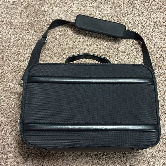 Samsonite Travel Suitcase Briefcase Bag Black with Handle and Detachable Strap - Picture 6 of 13